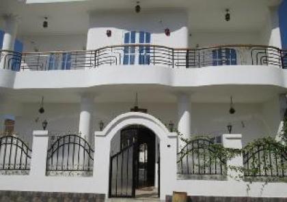 Nile Paradise Apartments - image 15