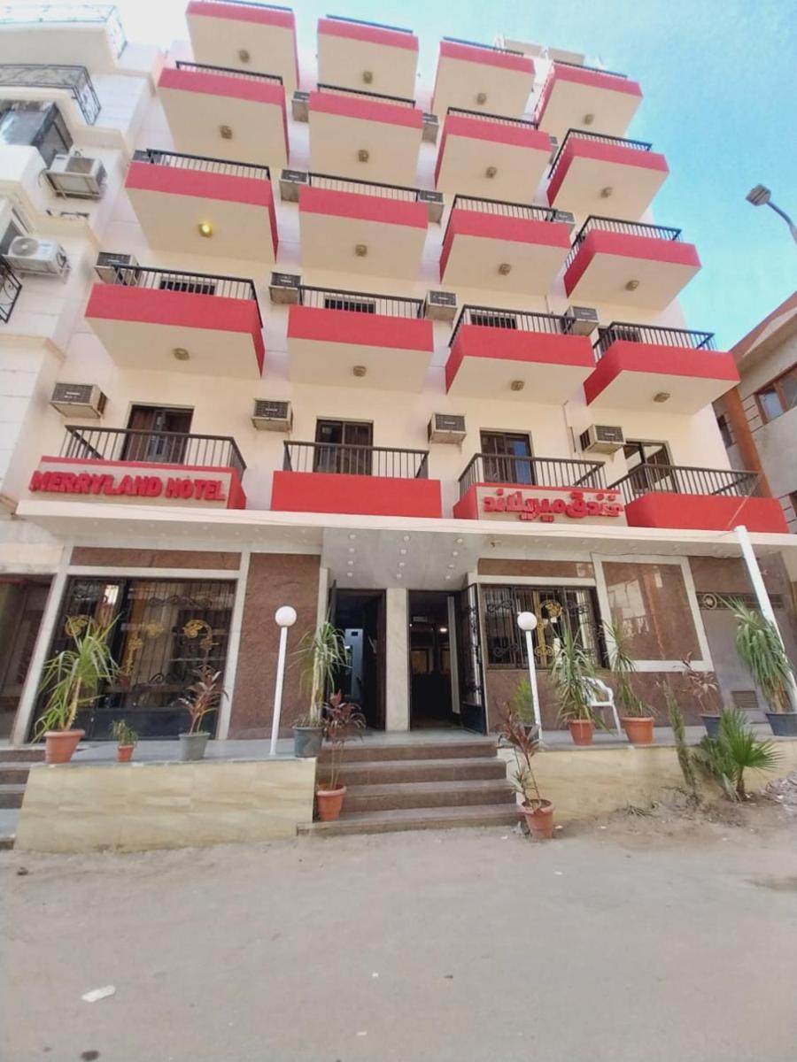 Merryland Hotel Luxor - main image